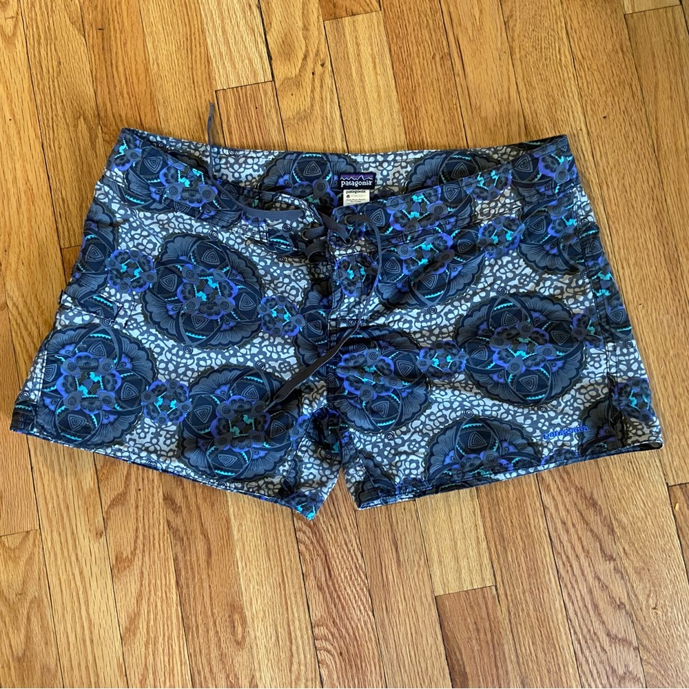 Patagonia Wavefarer Board Shorts Maharaja Pattern Women 10